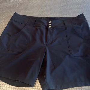 Black JoFit Women’s Golf Shorts